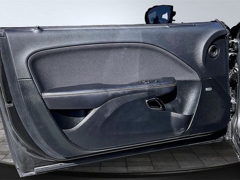 Used 2019 Dodge Challenger SRT Hellcat Redeye image 12