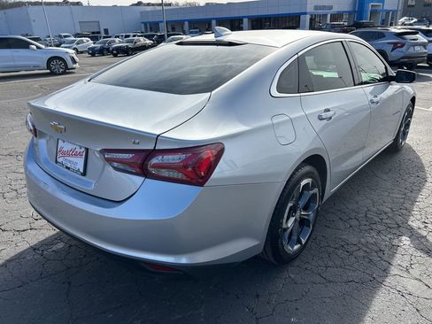 Used 2022 Chevrolet Malibu LT image 5