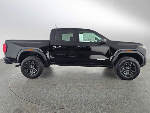 New 2026 GMC Canyon Elevation image 2