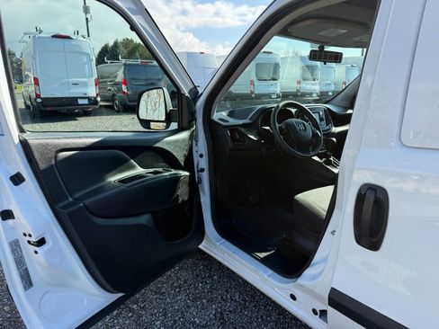 Used 2021 RAM ProMaster City Tradesman image 11