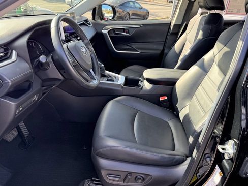 Certified 2023 Toyota RAV4 XLE Premium image 16