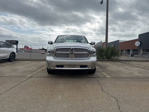 Used 2016 RAM 1500 Laramie w/ Convenience Group image 3