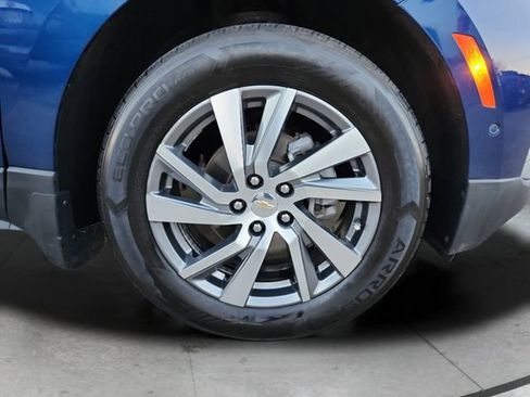 Certified 2022 Chevrolet Equinox Premier image 30