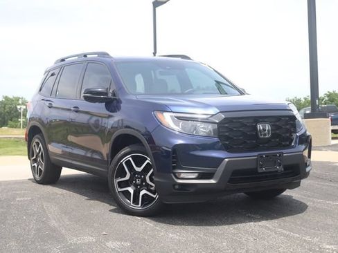 Used 2023 Honda Passport Elite image 2