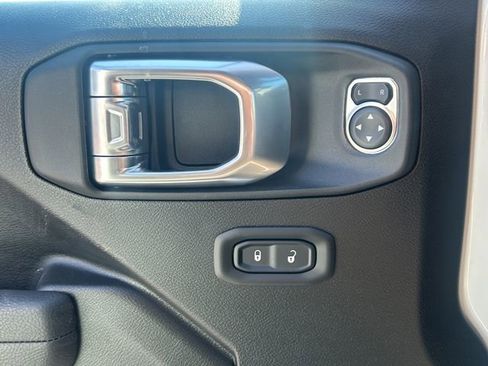 New 2026 Jeep Gladiator Sport image 12