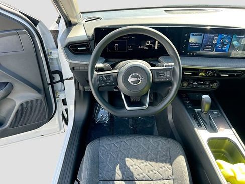 New 2026 Nissan Kicks SV w/ Cold Weather Package FWD image 17