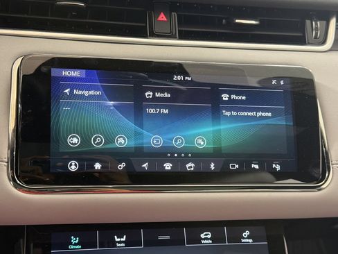 Used 2020 Land Rover Range Rover Evoque SE AWD/4WD image 22