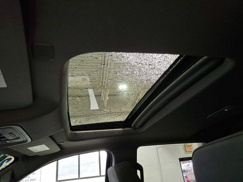 Certified 2025 GMC Sierra 1500 Elevation w/ Elevation Premium Package image 14