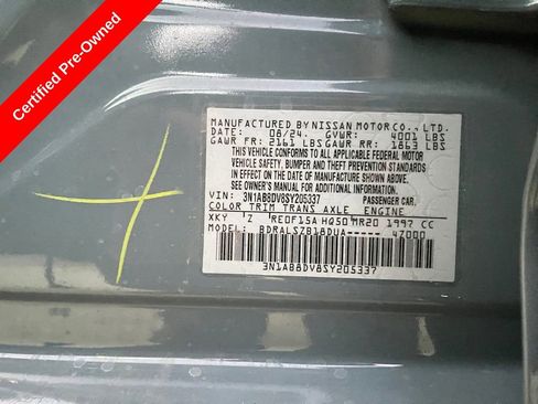 Certified 2025 Nissan Sentra SR w/ SR Premium Package image 36