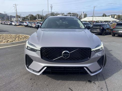 New 2026 Volvo XC60 B5 Plus w/ Climate Package image 2