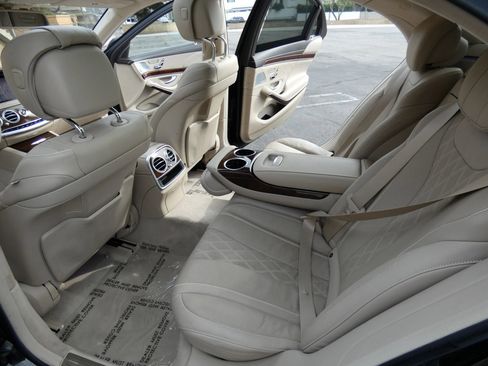 Used 2014 Mercedes-Benz S 550 Sedan image 57