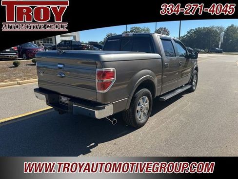 Used 2014 Ford F150 Lariat w/ Lariat Chrome Package image 5