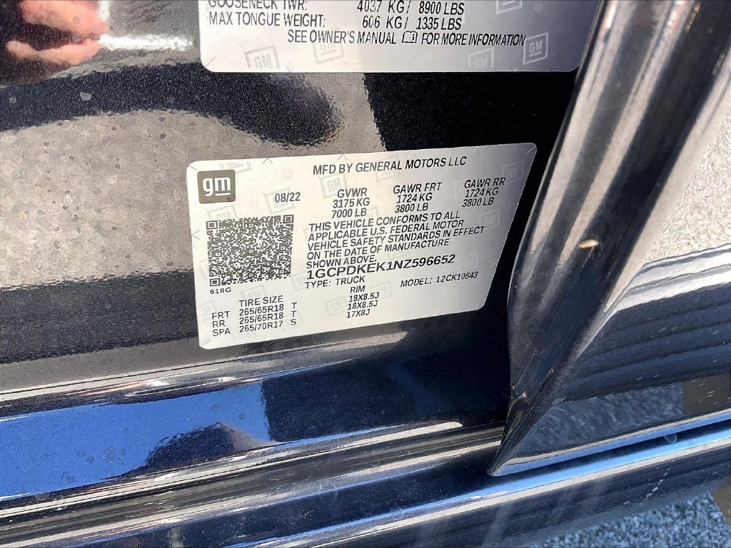 Used 2022 Chevrolet Silverado 1500 LT AWD/4WD image 32