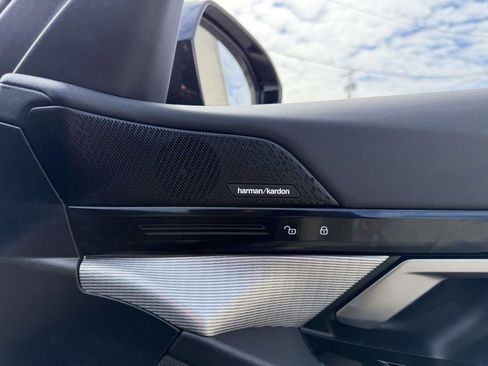 Used 2026 BMW 530i xDrive 530i xDrive image 13