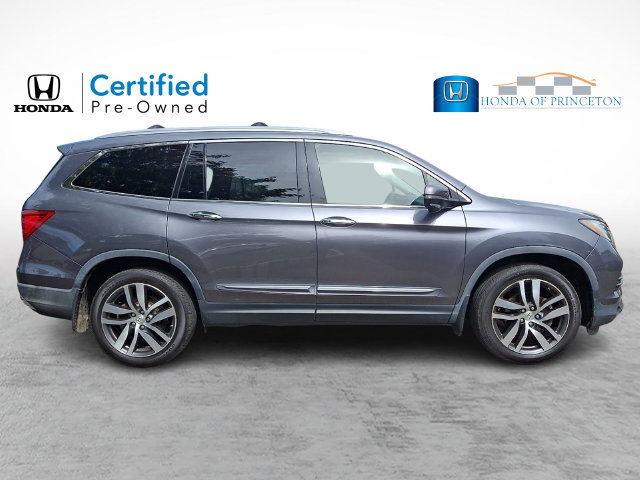 Used 2017 Honda Pilot Touring image 7