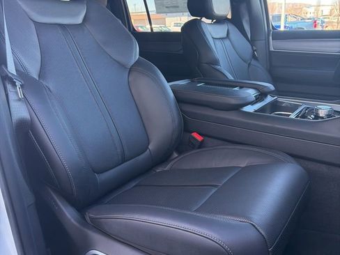 New 2026 Jeep Grand Wagoneer Limited image 12