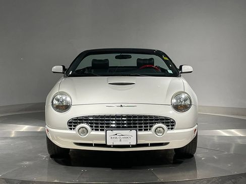 Used 2002 Ford Thunderbird RWD image 3
