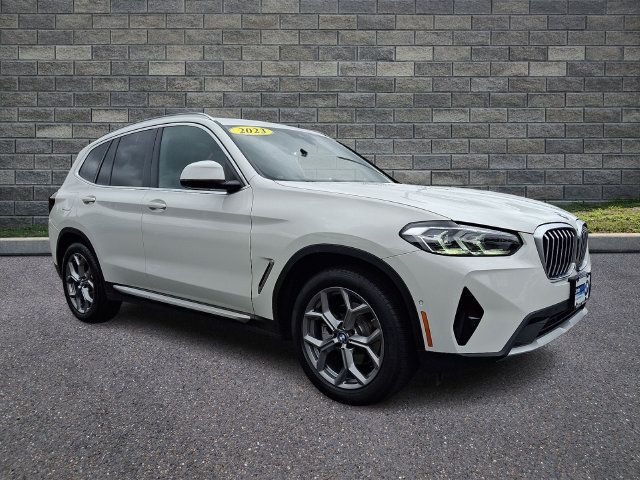 Used 2023 BMW X3 xDrive30i w/ Premium Package AWD/4WD image 1