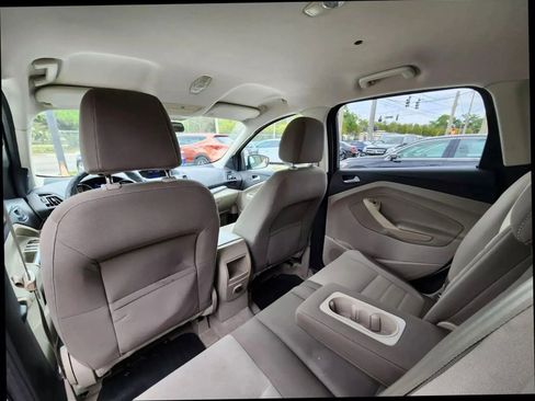 Used 2013 Ford Escape SE FWD image 12