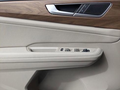 New 2026 Volkswagen Atlas SE image 26