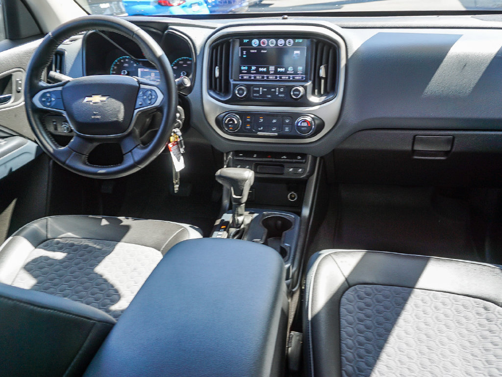 Used 2016 Chevrolet Colorado Z71 AWD/4WD image 15