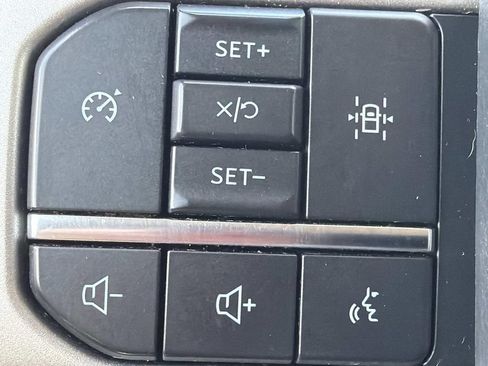 Used 2022 Ford Expedition Max XLT RWD image 22