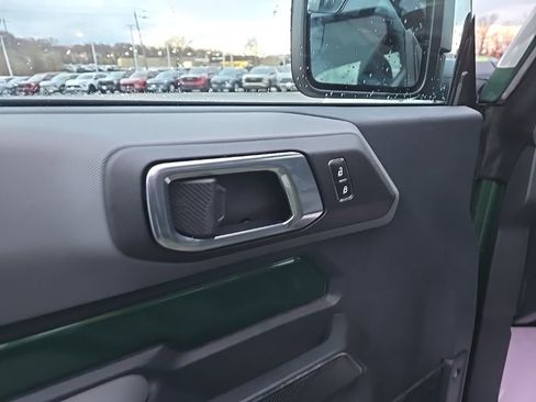 Used 2023 Ford Bronco Big Bend image 14