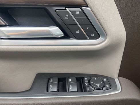 New 2026 GMC Sierra 2500 SLT w/ SLT Premium Package image 7