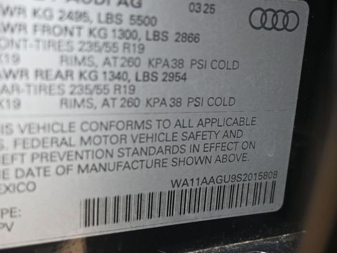 Used 2025 Audi Q5 Premium w/ Convenience Package AWD/4WD image 39