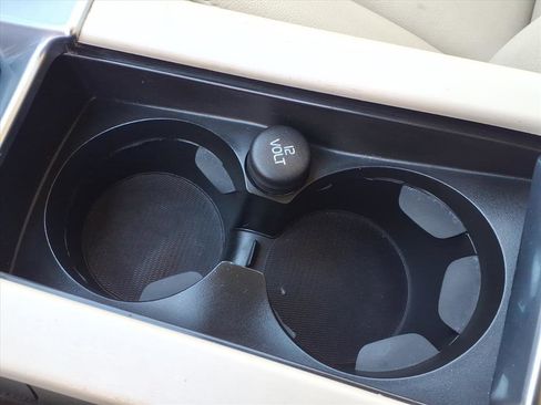 Used 2016 Volvo V60 T5 Premier image 7