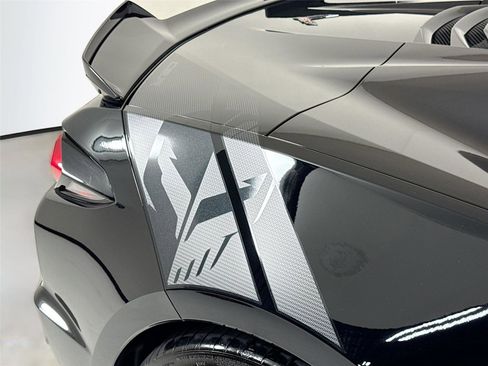 Used 2023 Chevrolet Corvette Z06 w/ Stealth Interior Trim Package RWD image 35