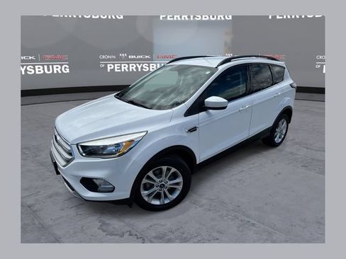 Used 2018 Ford Escape SE FWD image 1