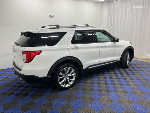 Used 2021 Ford Explorer Platinum w/ Equipment Group 601A image 14