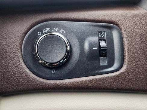 Used 2016 Cadillac SRX Luxury AWD/4WD image 23