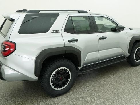 New 2026 Toyota 4Runner TRD Off-Road Premium AWD/4WD image 14