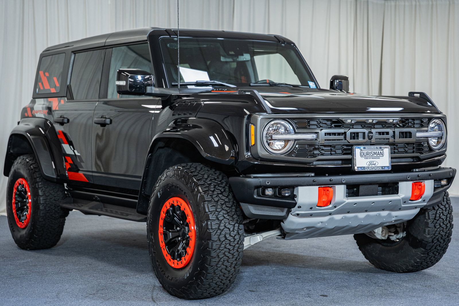 Certified 2024 Ford Bronco Raptor AWD/4WD image 1