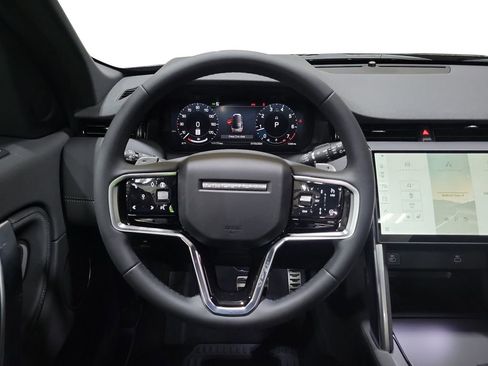 Used 2024 Land Rover Discovery Sport Dynamic SE image 24