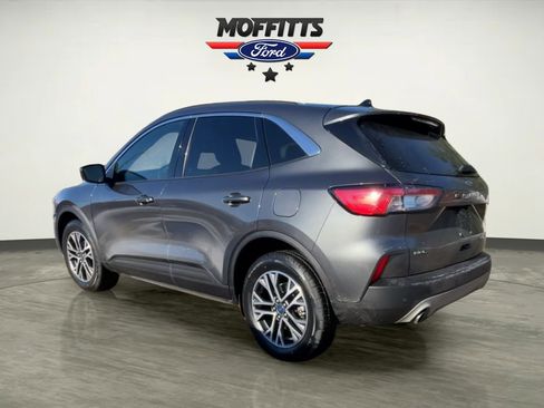 Used 2020 Ford Escape SEL image 3