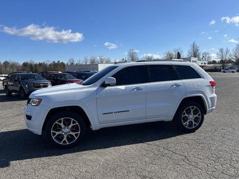 Used 2020 Jeep Grand Cherokee Overland image 7