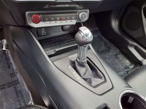 Used 2024 Ford Mustang Premium image 18