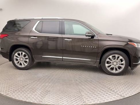 Used 2019 Chevrolet Traverse Premier AWD/4WD image 9