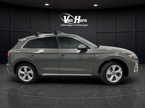 Used 2025 Audi Q5 2.0T Premium Plus w/ Premium Plus Package AWD/4WD image 8