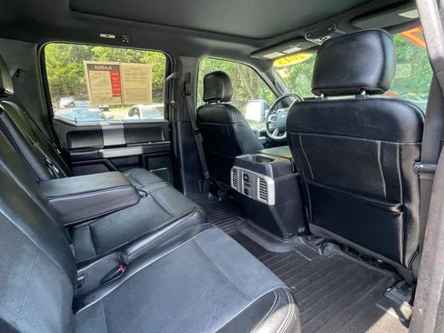 Used 2015 Ford F150 Lariat w/ Equipment Group 502A Luxury AWD/4WD image 26