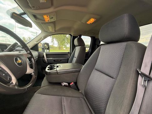 Used 2011 Chevrolet Silverado 3500 LT w/ Interior Plus Package image 34