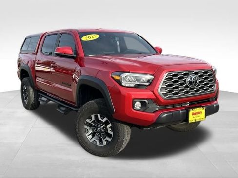 Used 2023 Toyota Tacoma TRD Off-Road image 1
