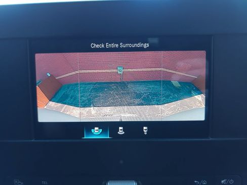 Used 2024 Mercedes-Benz Sprinter 2500 w/ Acoustic Package image 17