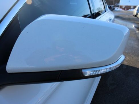 Used 2019 Chevrolet Impala LT image 7