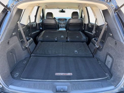 Used 2020 Nissan Pathfinder SV w/ Rock Creek Edition image 23