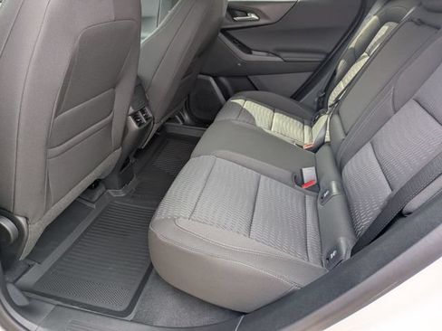New 2026 Chevrolet Equinox LT w/ Safety and Technology Package FWD image 27