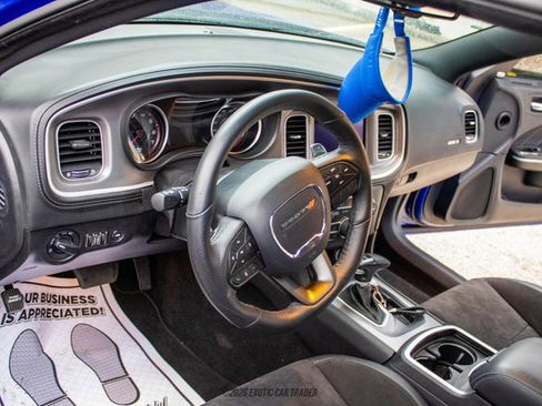 Used 2022 Dodge Charger Scat Pack image 27